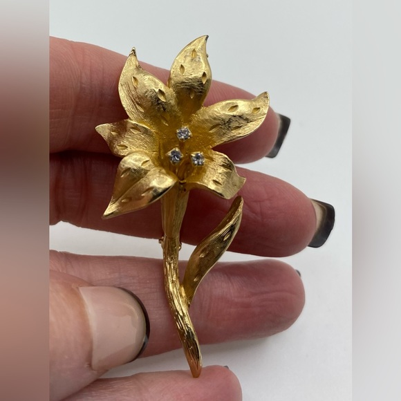 Erwin Pearl "Hi-Lily" Brooch E Pearl Lily Brooch 90's Flower Jewelry Pin Vintage - Picture 1 of 5
